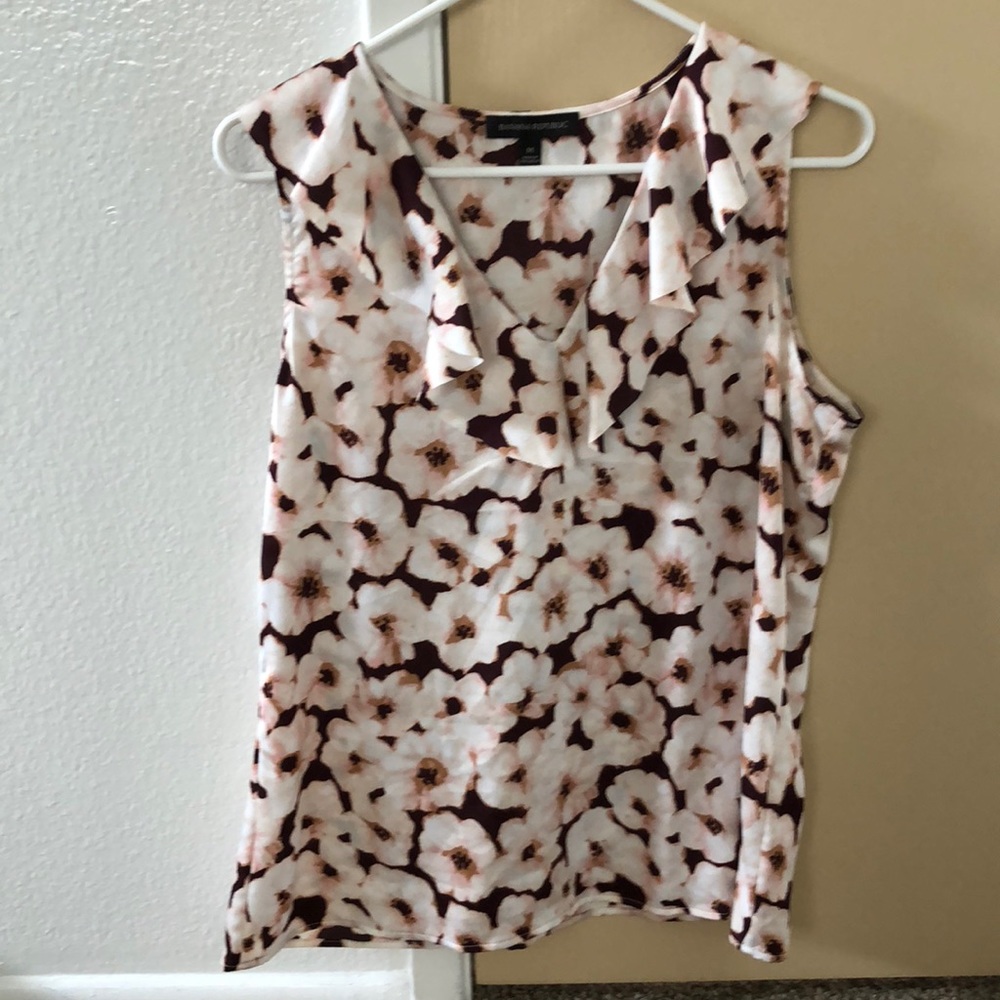 NWOT Banana Republic Top